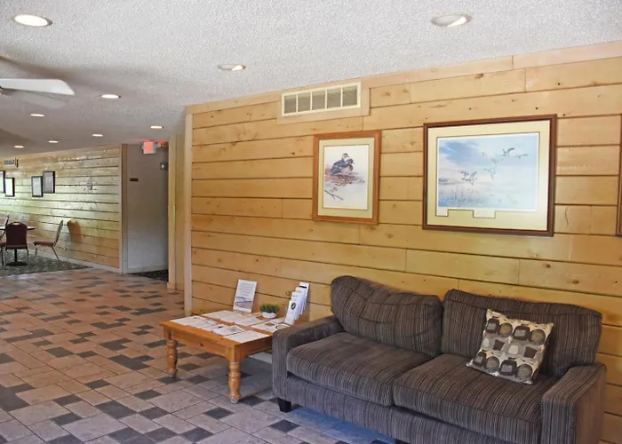 Paddle Wheel Inn